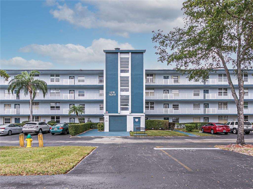 Palm Springs 2 - Residential