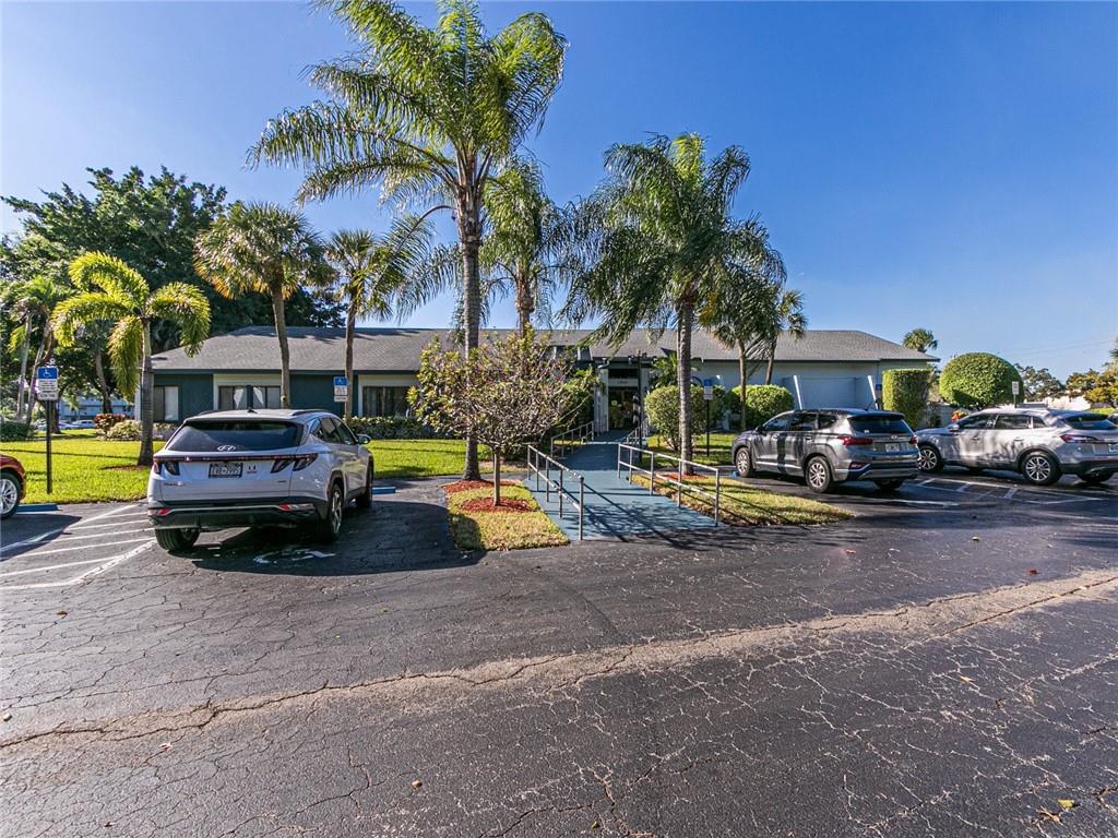 Palm Springs 2 - Residential