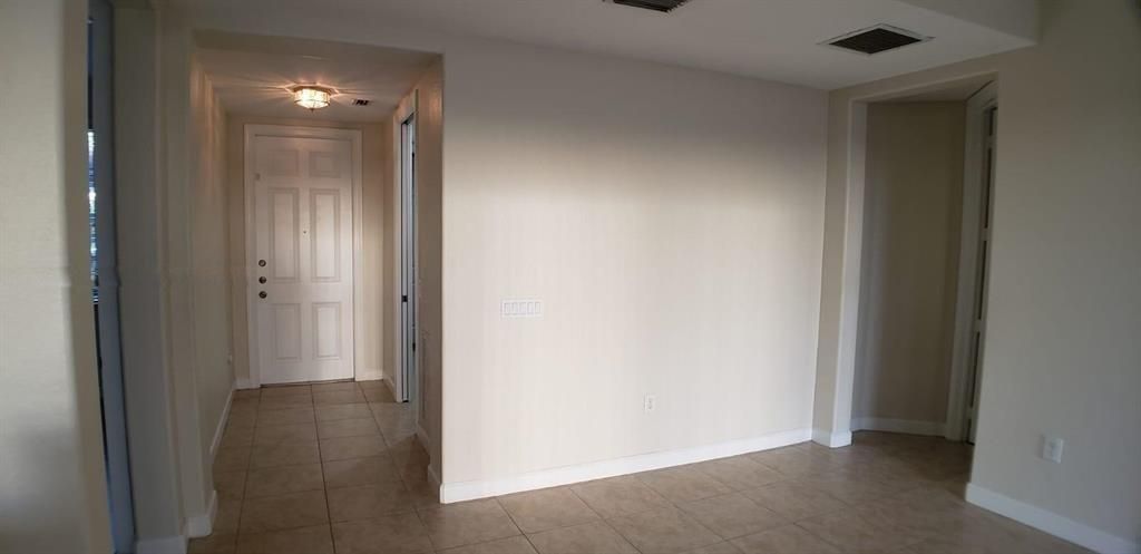 Photo of 8207 NW 128th Lane #18-b, Parkland, FL 33076 (MLS # B26038097)