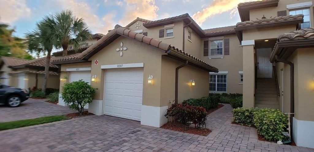 Photo of 8207 NW 128th Lane #18-b, Parkland, FL 33076 (MLS # B26038097)