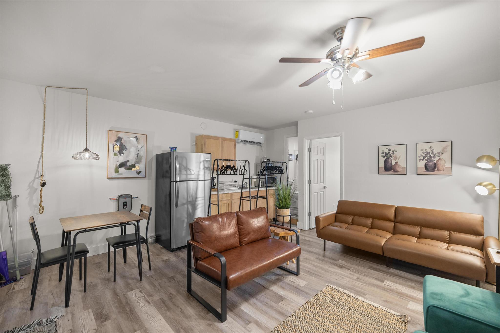 Western Center - Residential Lease