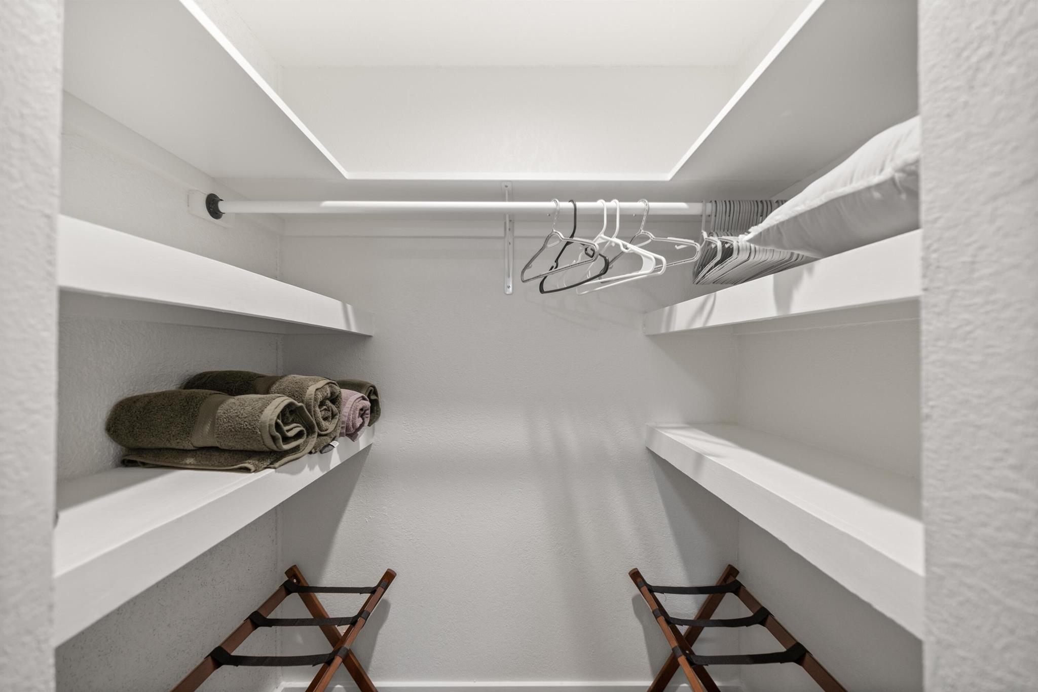 Western Center - Residential Lease