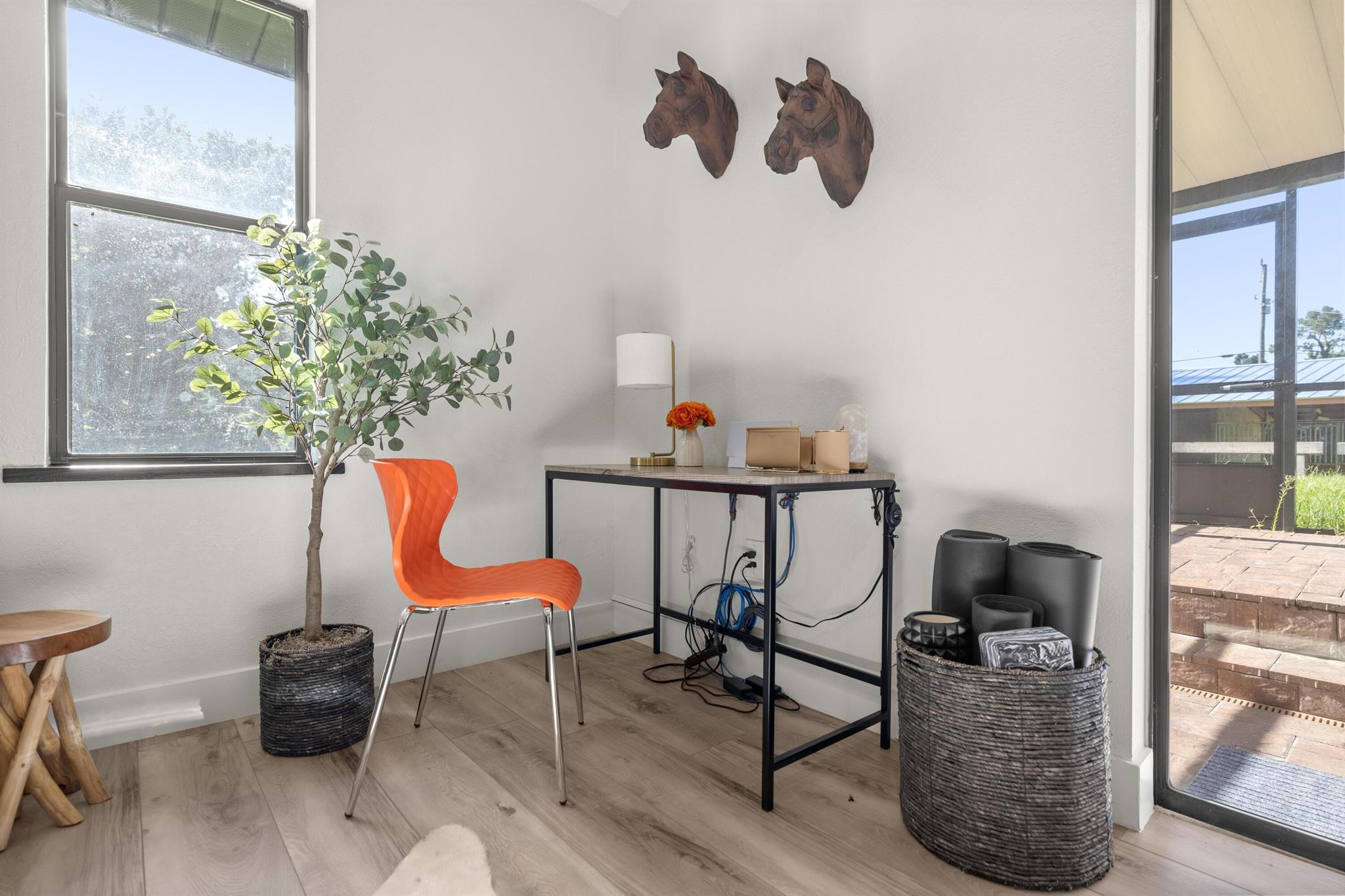 Western Center - Residential Lease