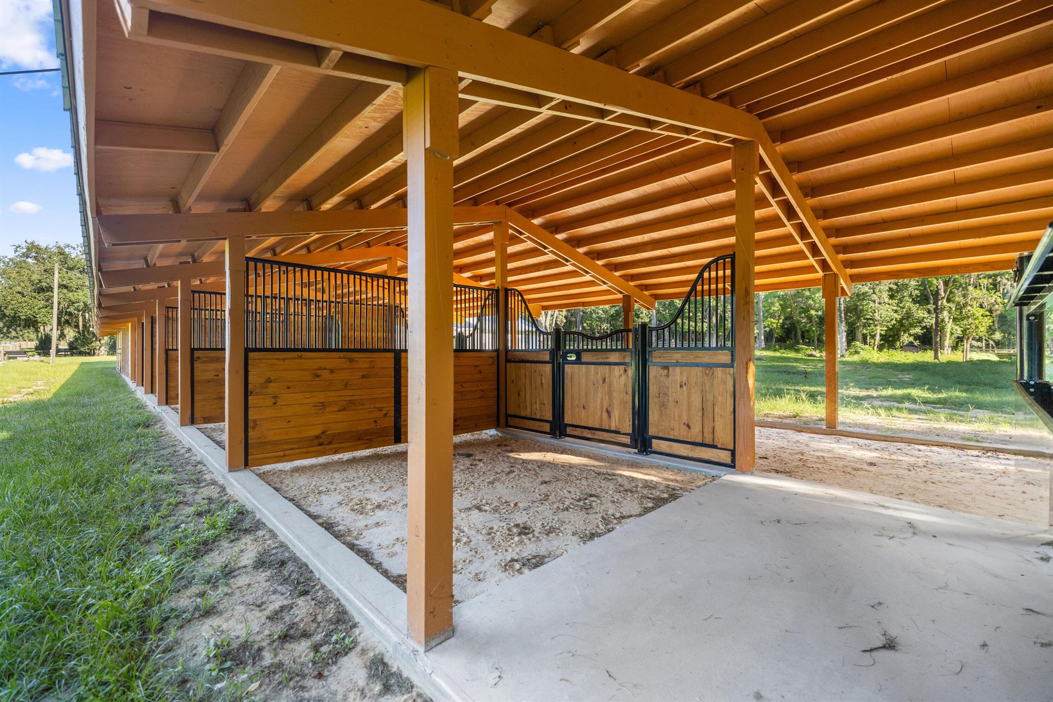 Western Center - Residential Lease