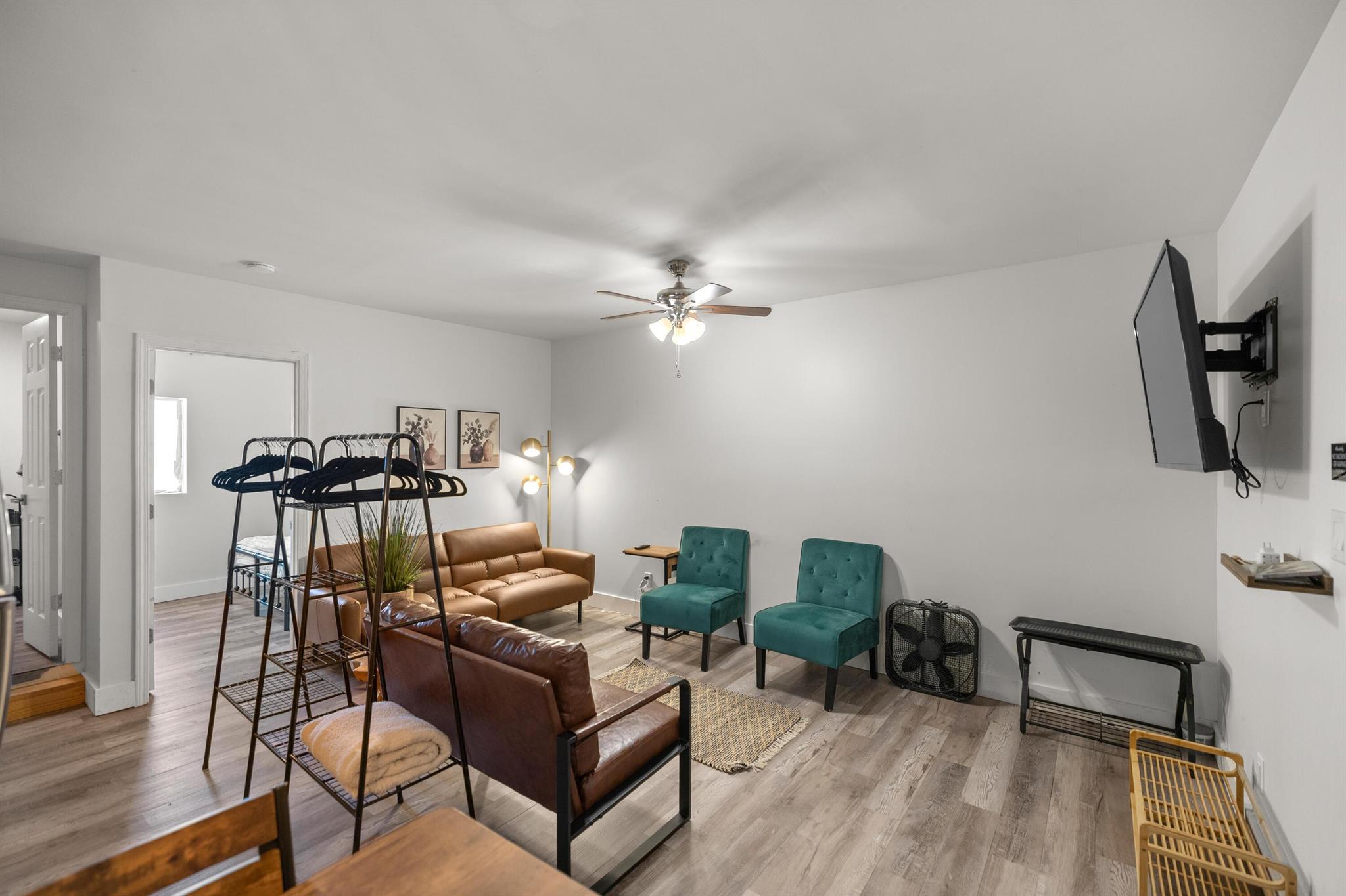 Western Center - Residential Lease