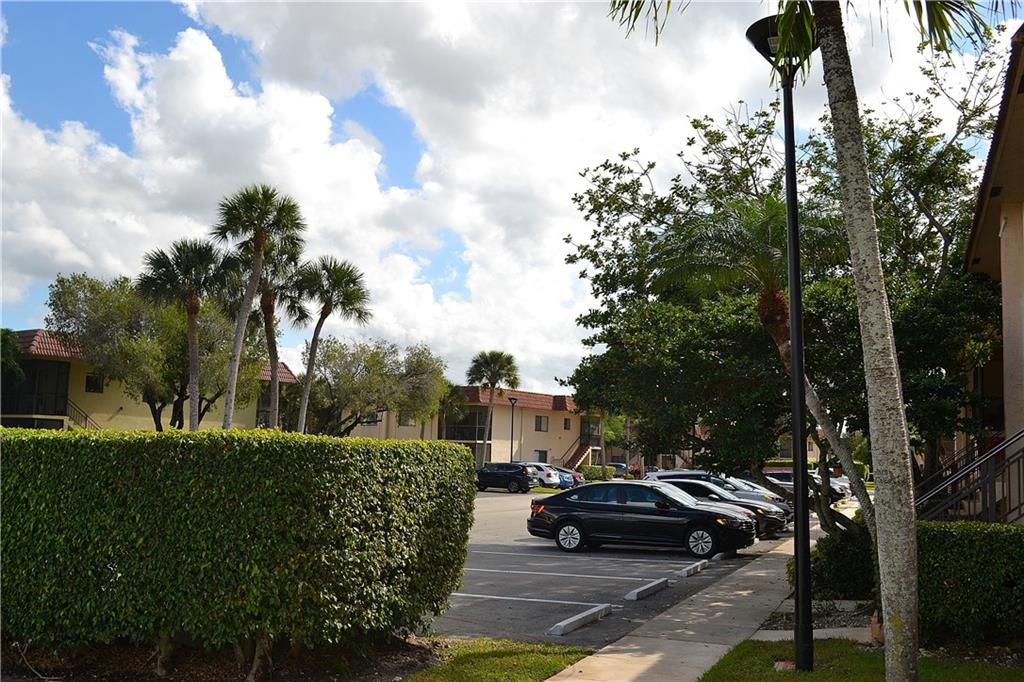 Raquet Club - Residential