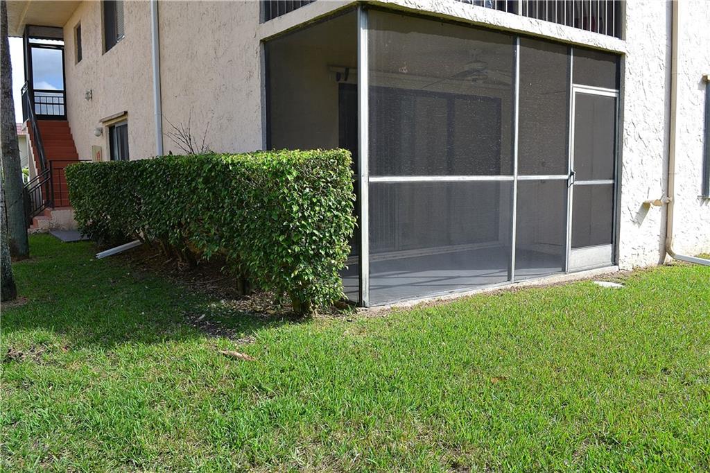 Raquet Club - Residential