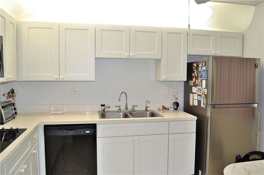 Raquet Club - Residential