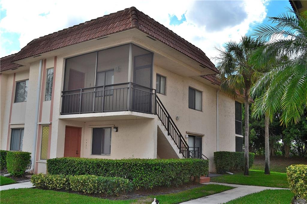 Raquet Club - Residential