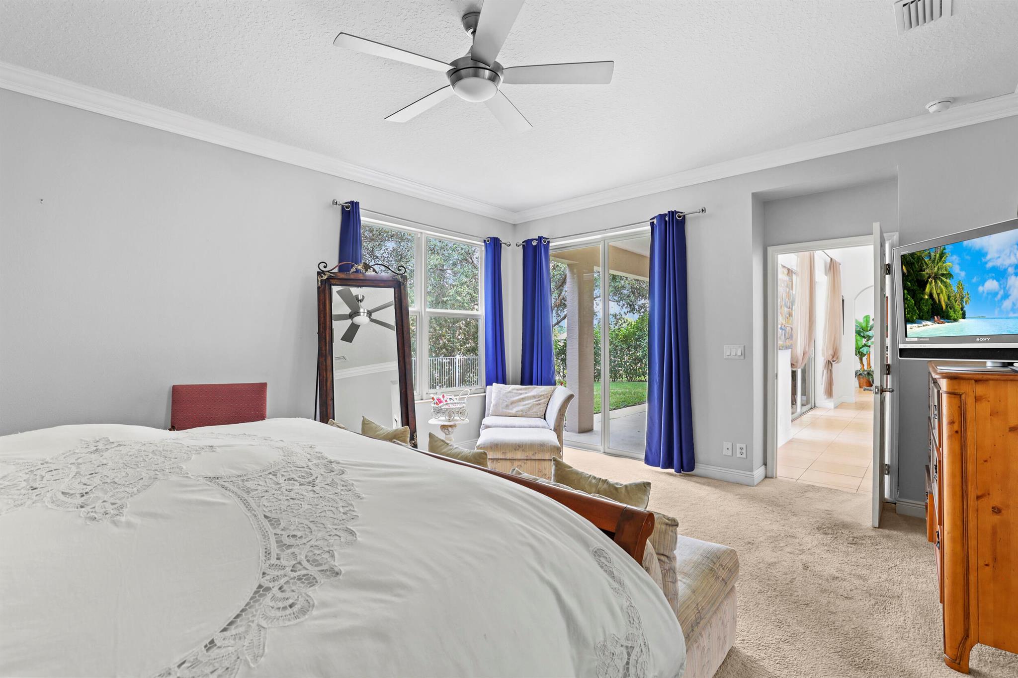 LAKE TUSCANY - Residential