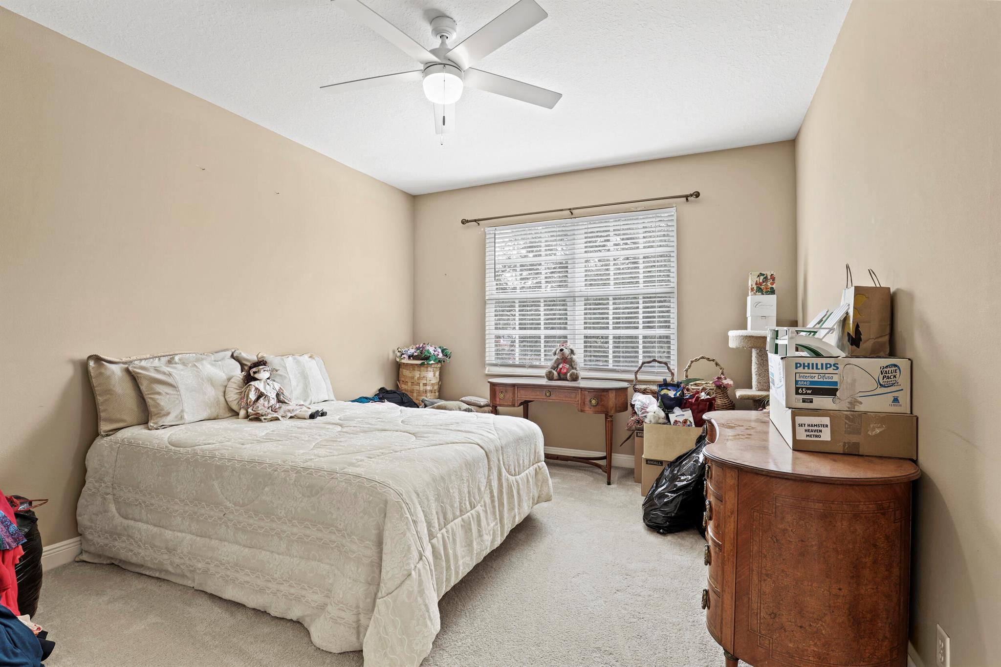 LAKE TUSCANY - Residential