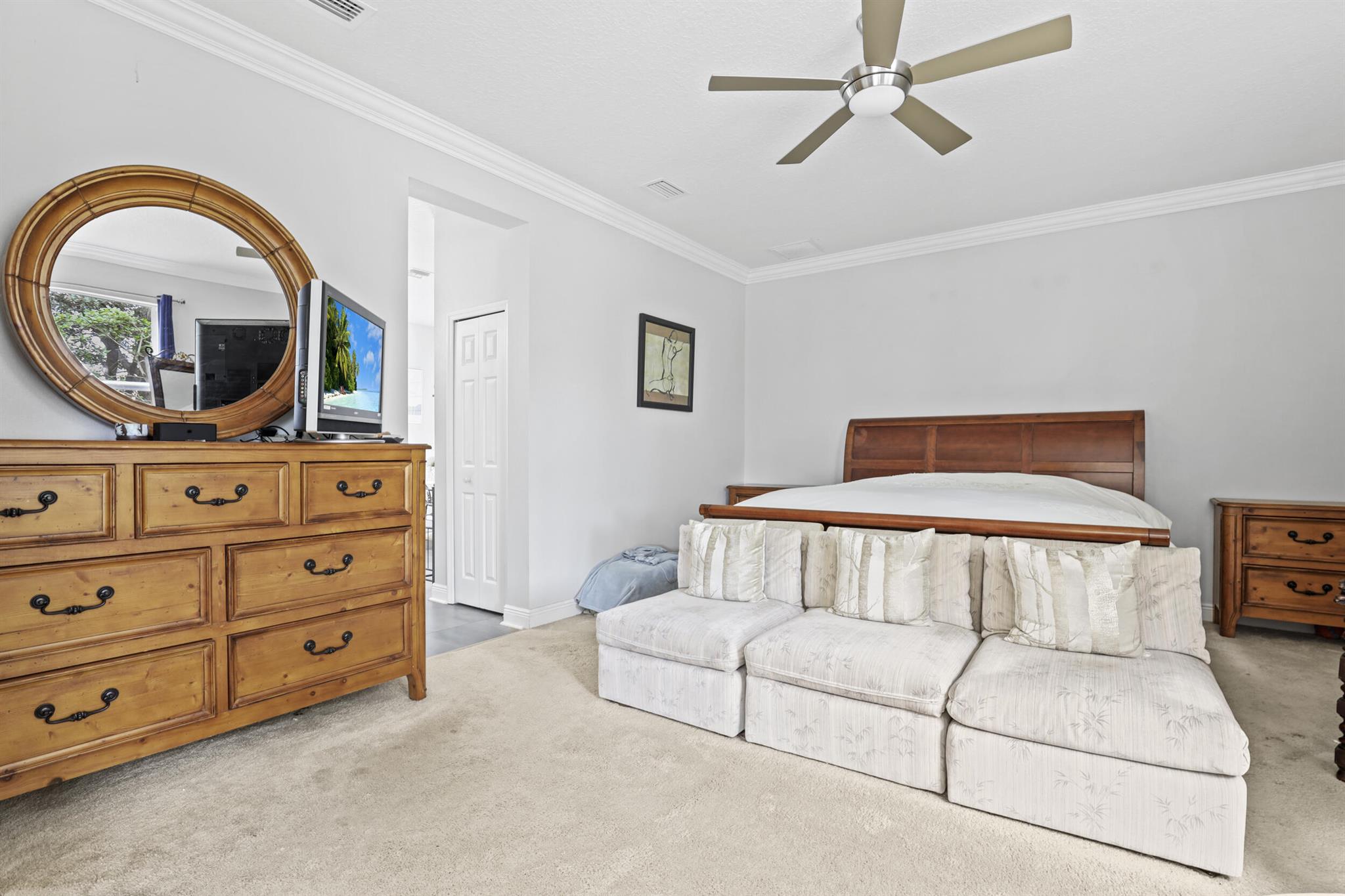 LAKE TUSCANY - Residential