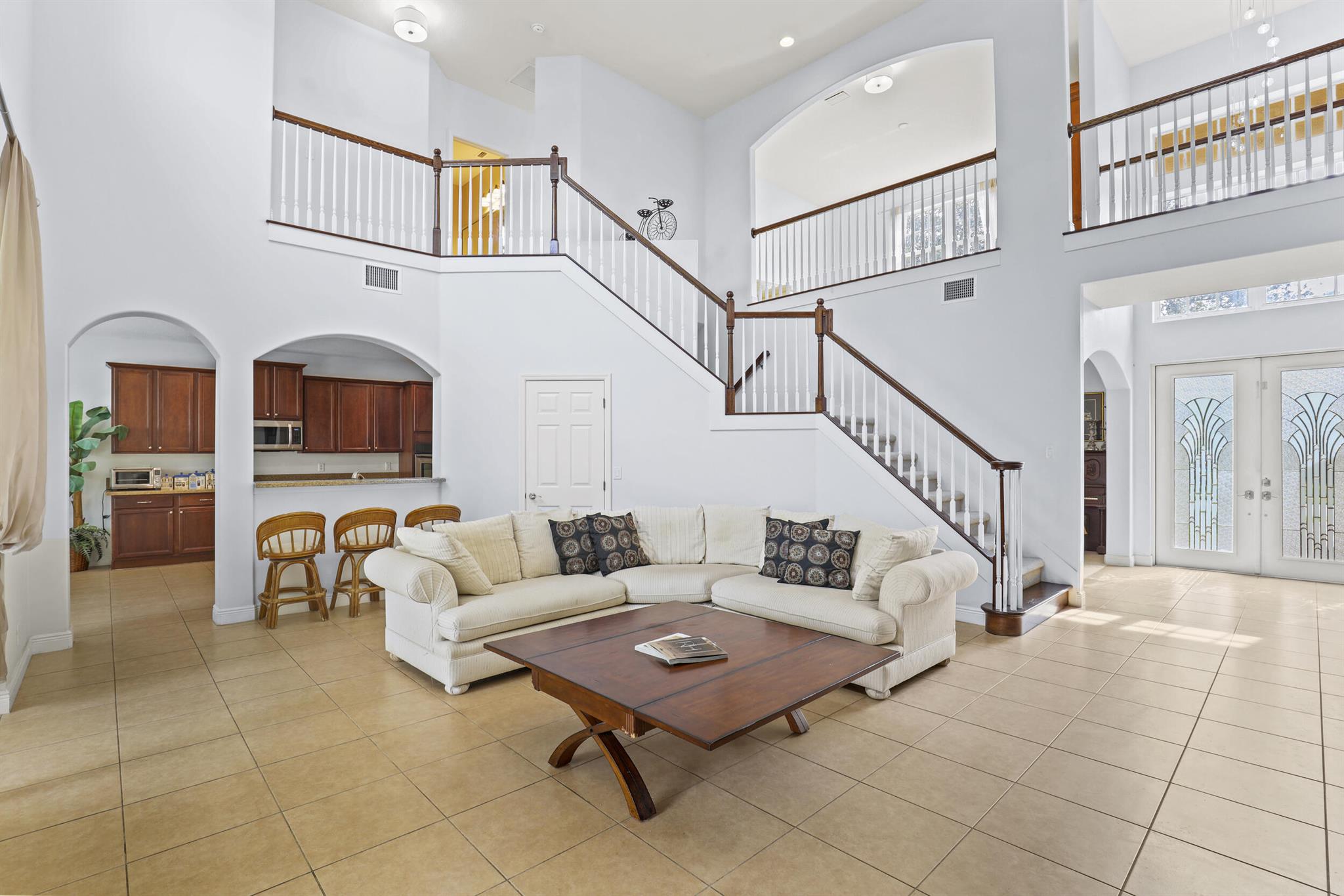 LAKE TUSCANY - Residential