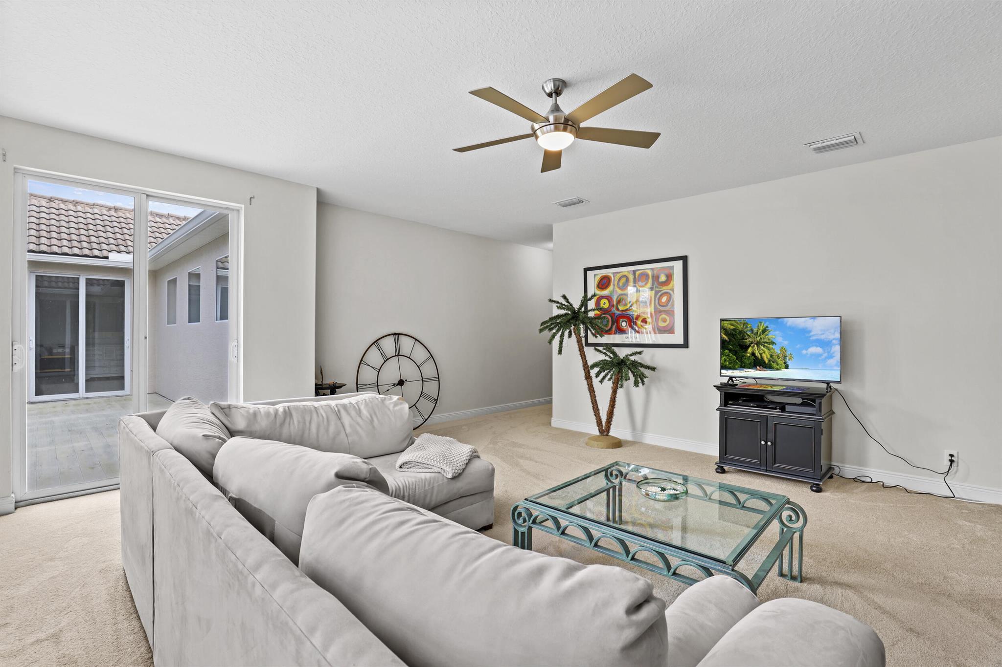 LAKE TUSCANY - Residential