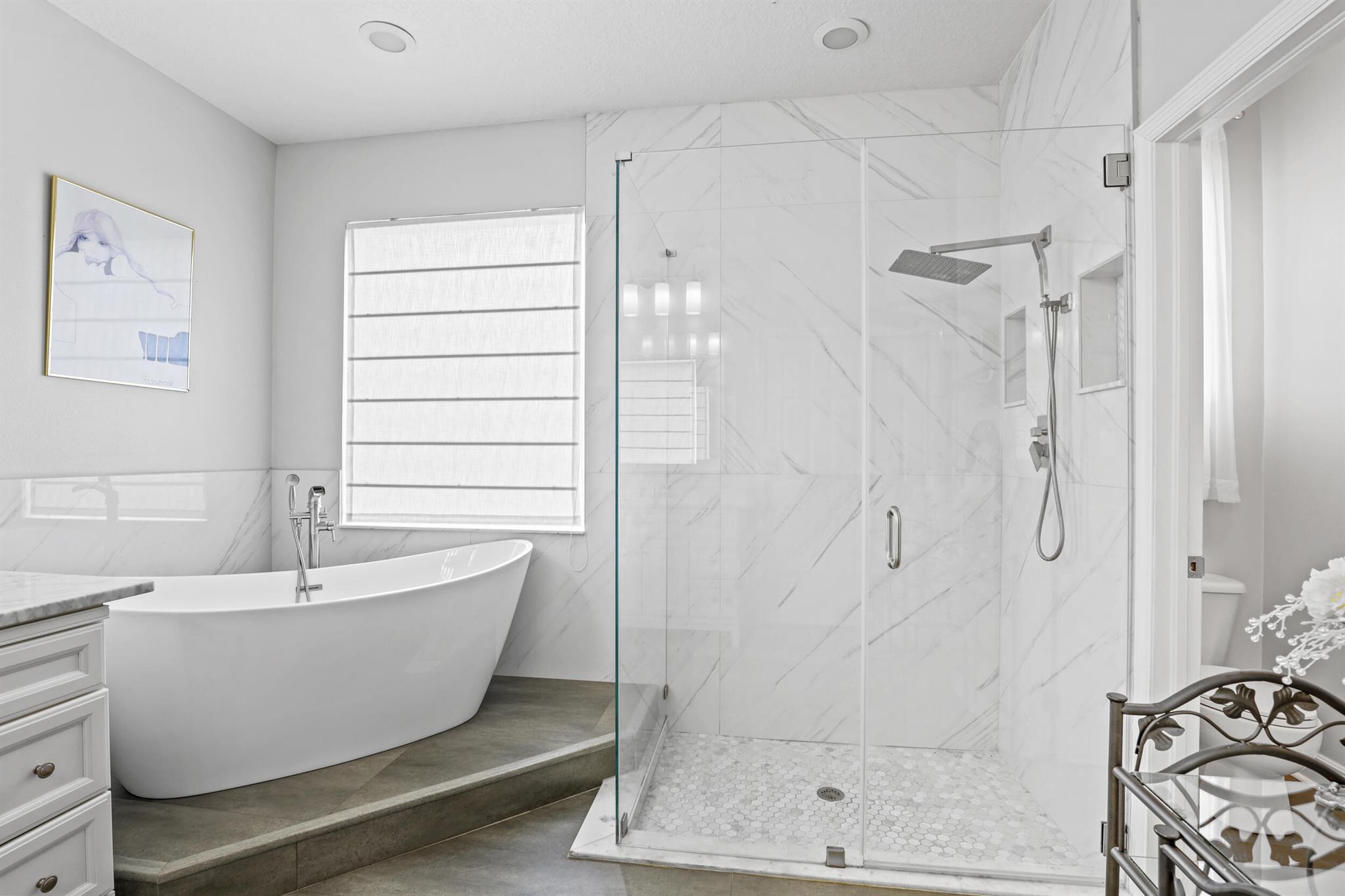 LAKE TUSCANY - Residential