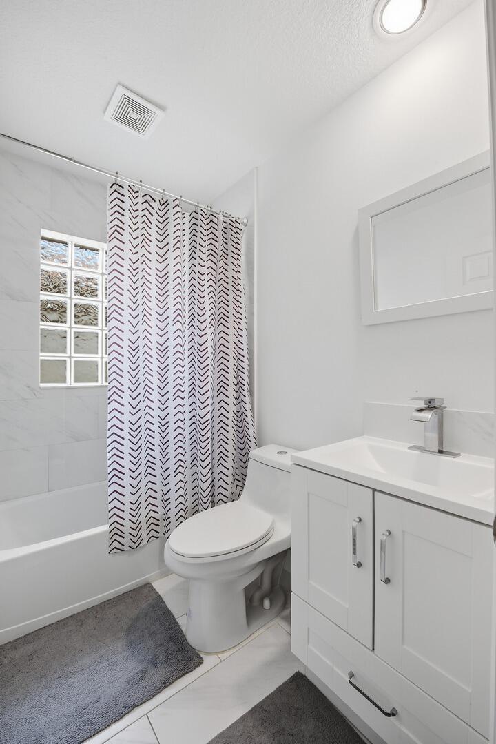 Lakes of Laguna - Residential