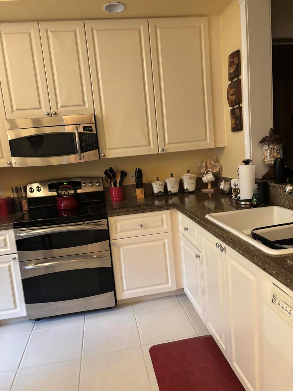 Photo of 16 Harbour Isle Drive W #104, Fort Pierce, FL 34949 (MLS # R11106665)