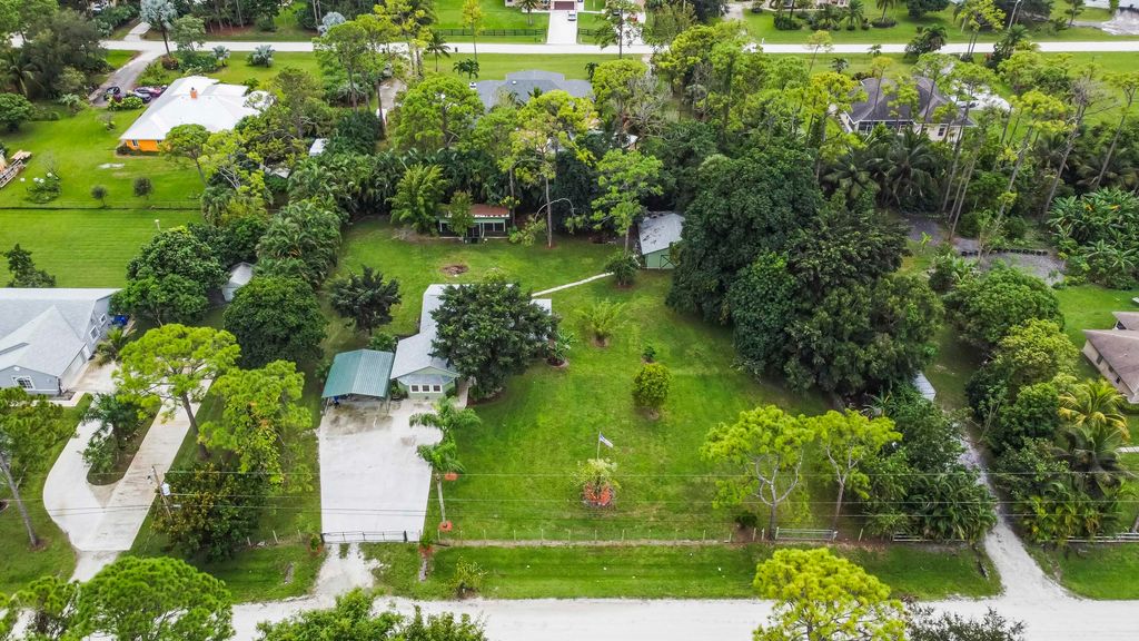 Photo of 14386 82nd Lane N, Loxahatchee, FL 33470 (MLS # R11136394)