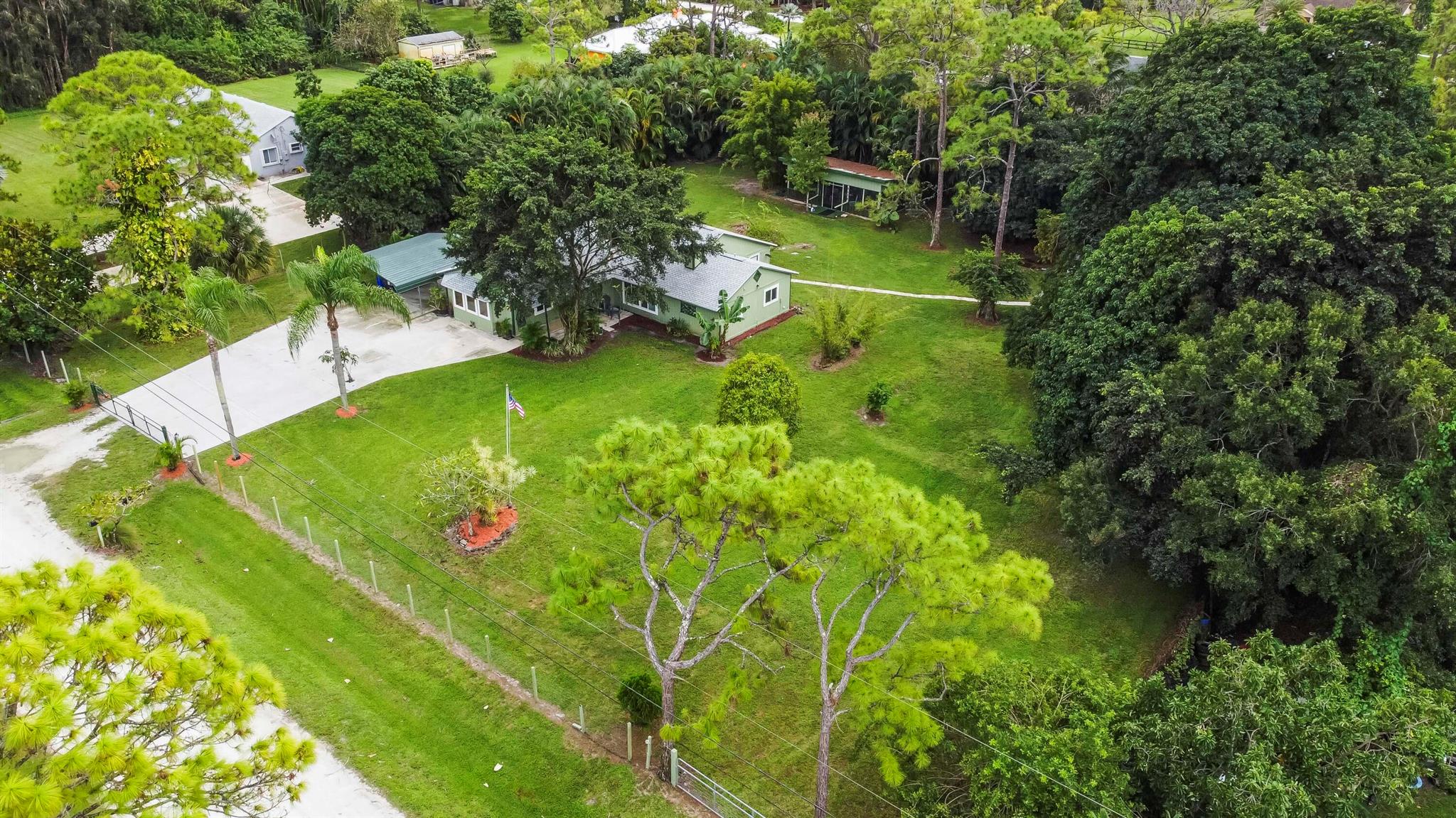 The Acreage - Residential