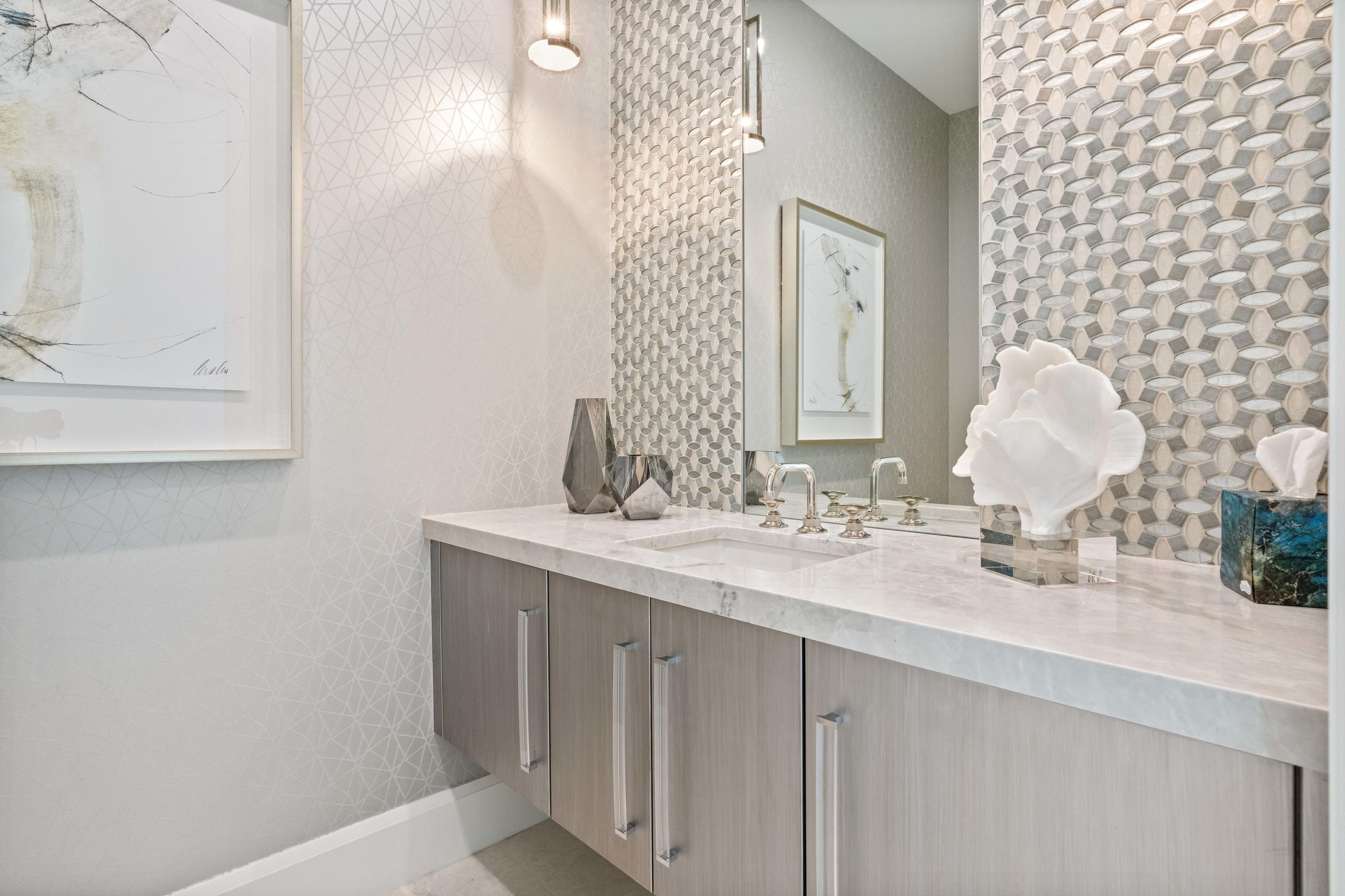 ADMIRALS COVE - Residential