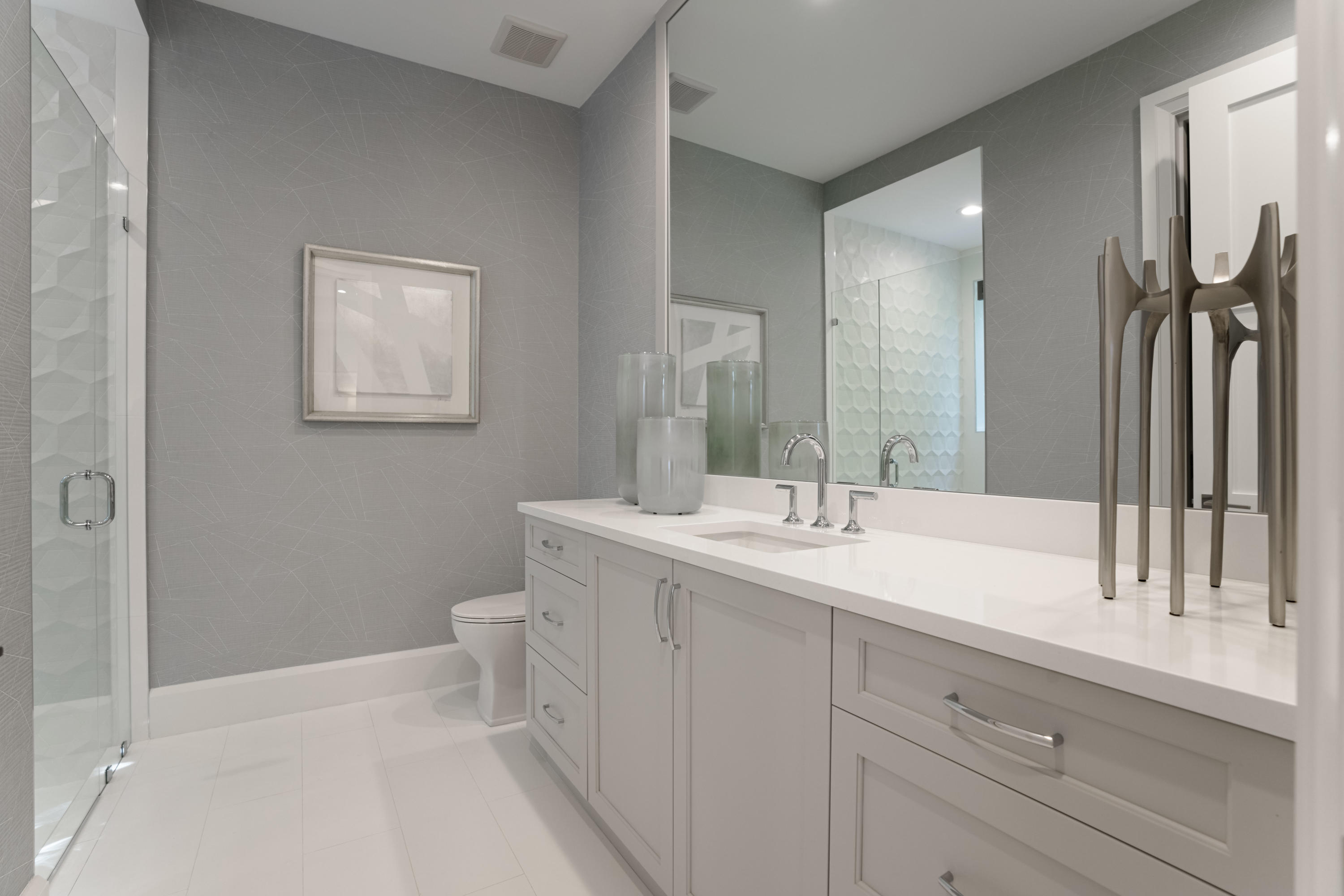 ADMIRALS COVE - Residential