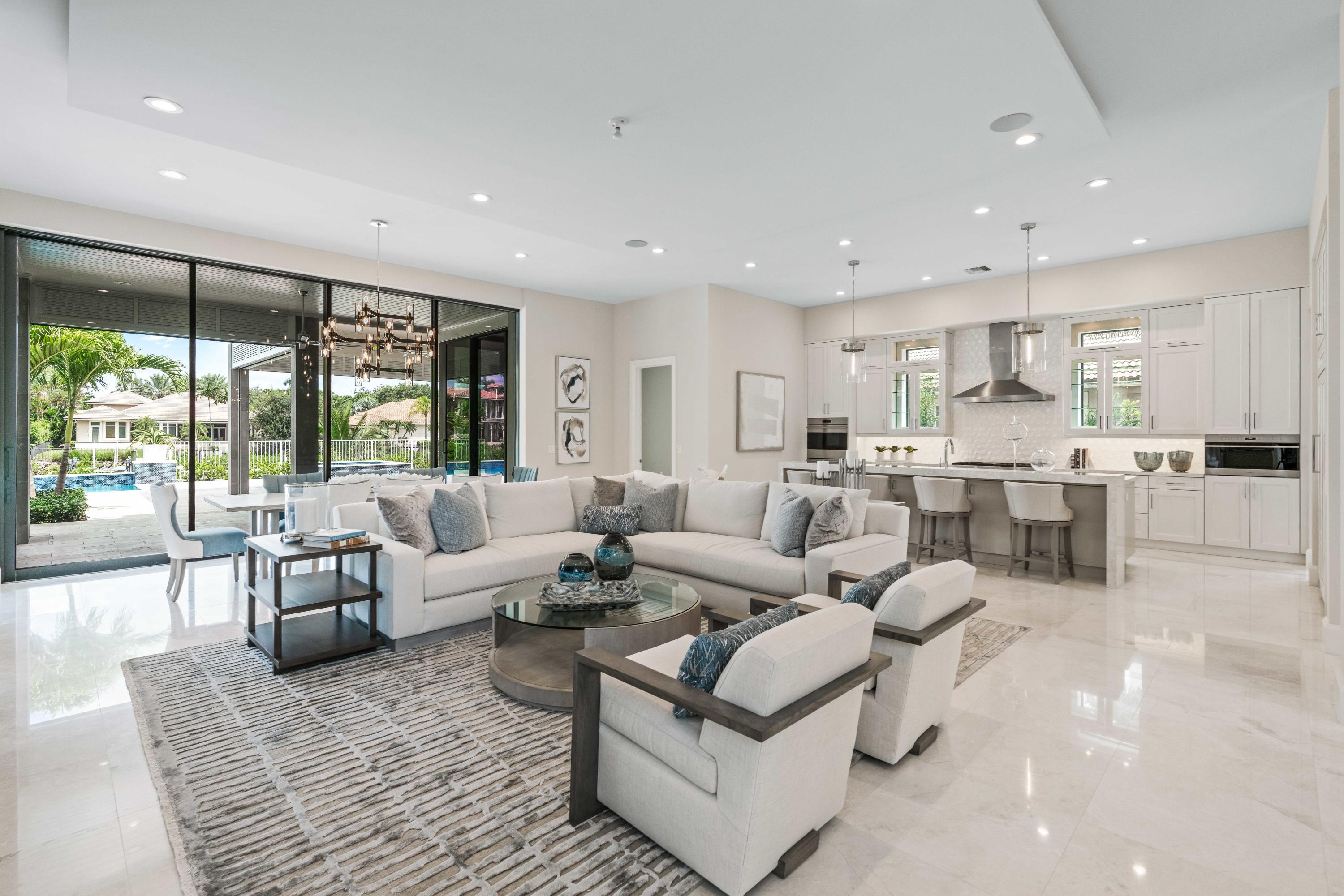 ADMIRALS COVE - Residential