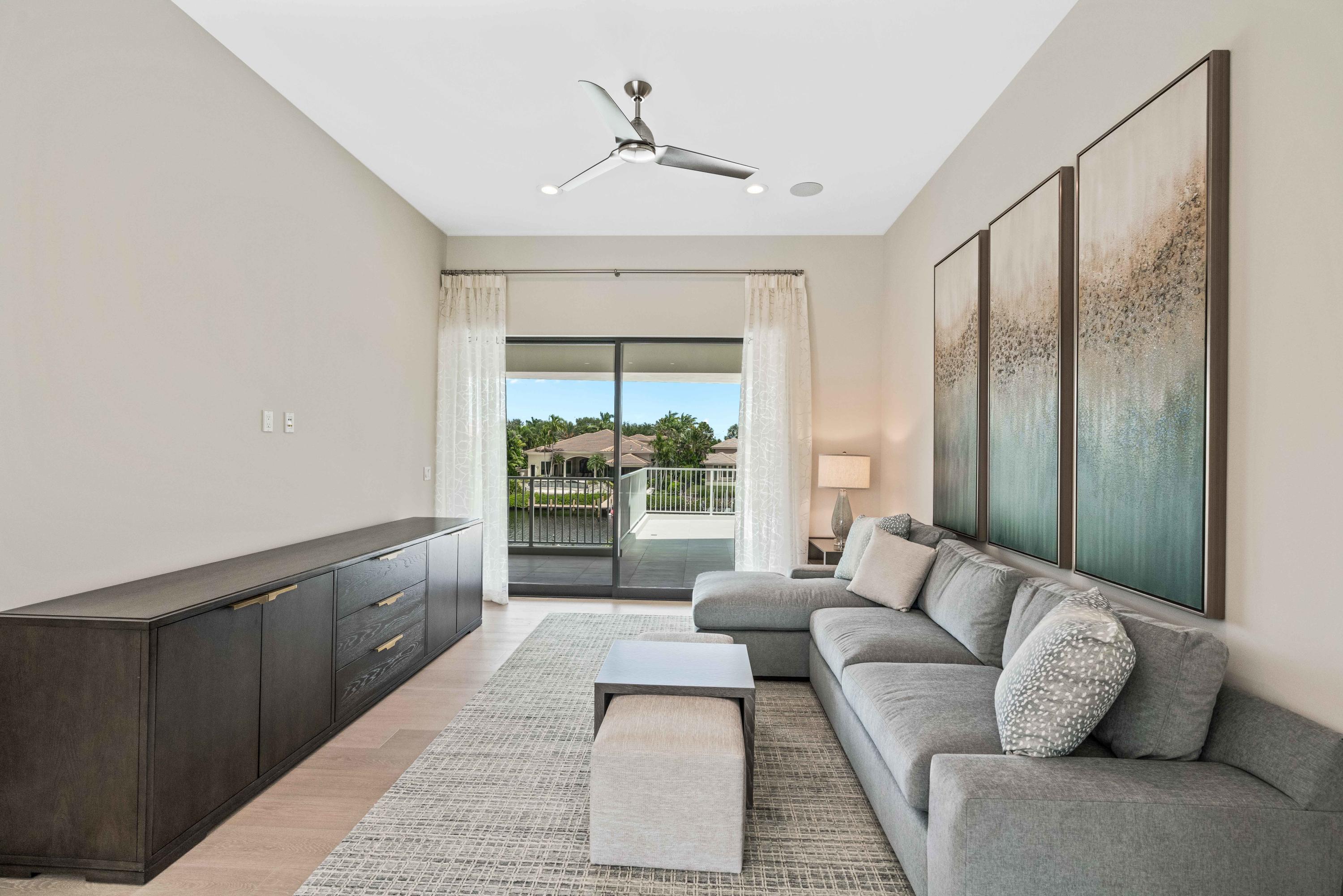 ADMIRALS COVE - Residential