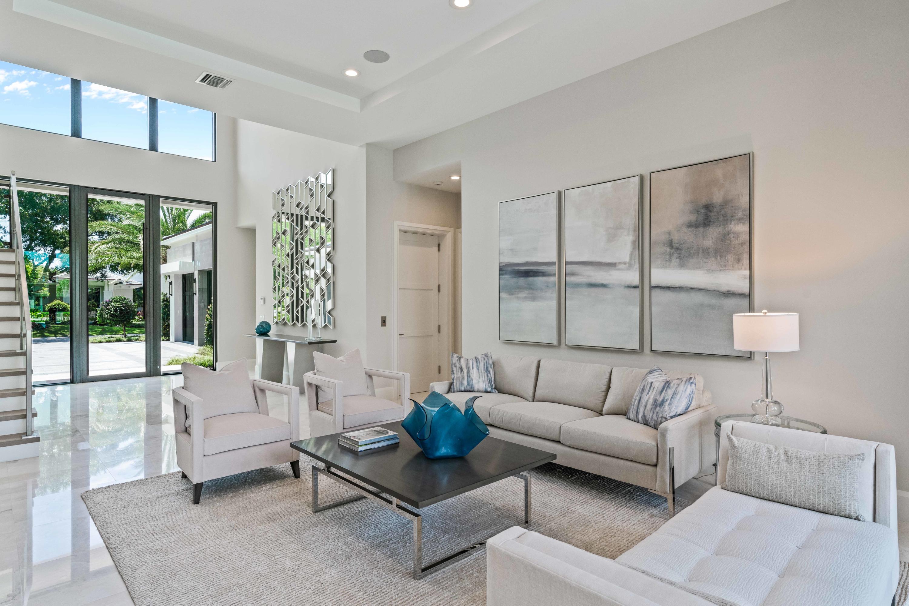 ADMIRALS COVE - Residential