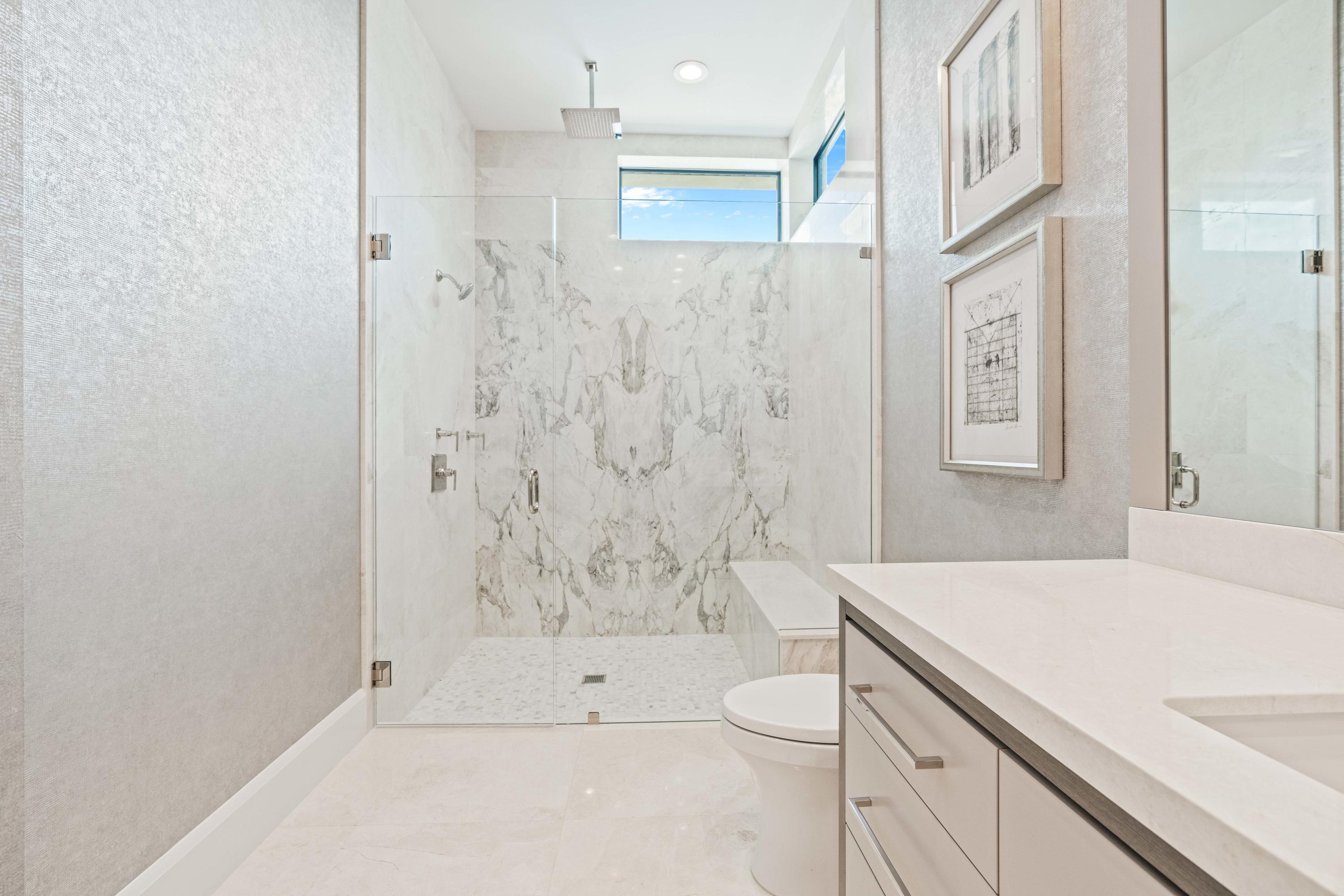 ADMIRALS COVE - Residential