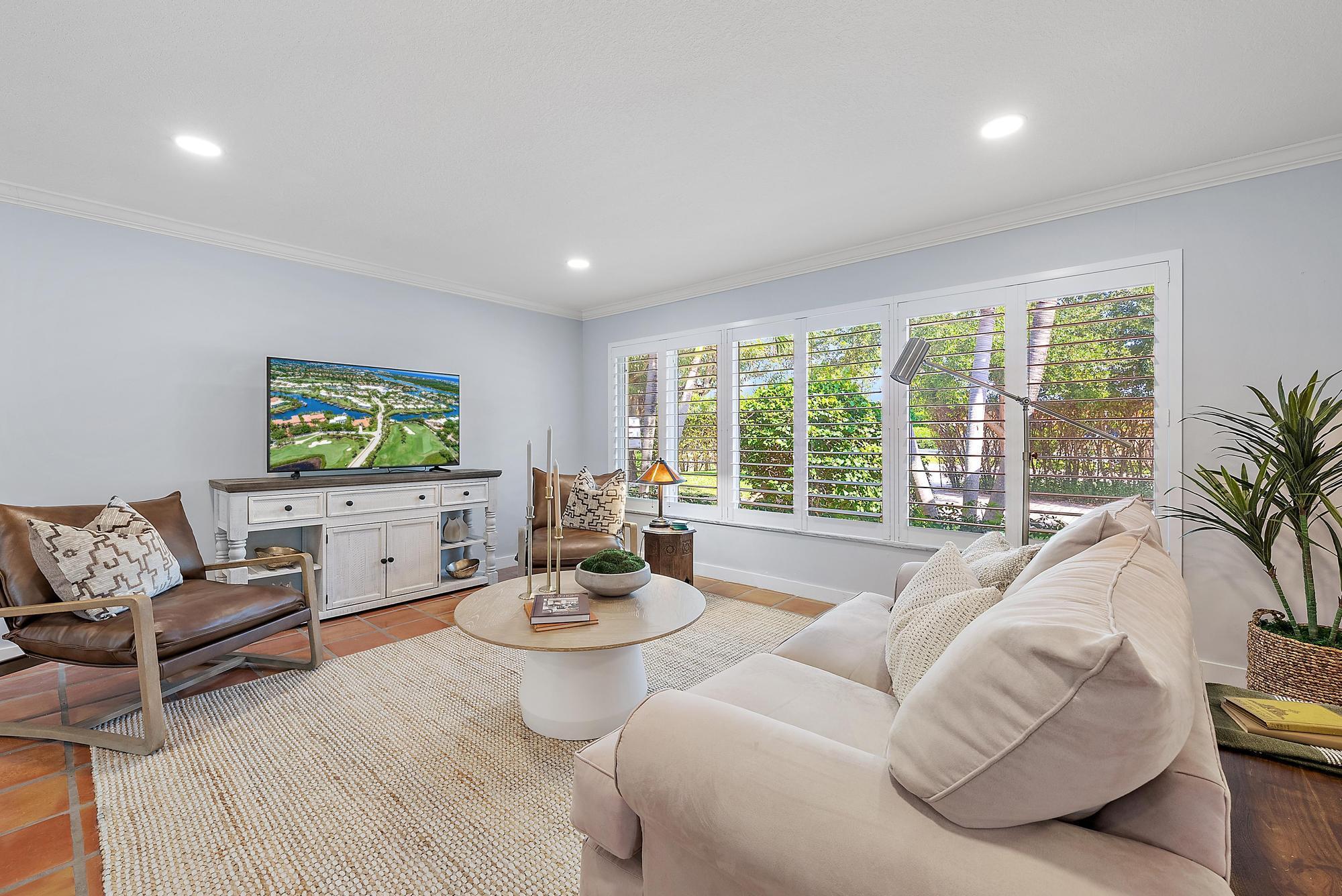 JUNO ISLES 1 - Residential