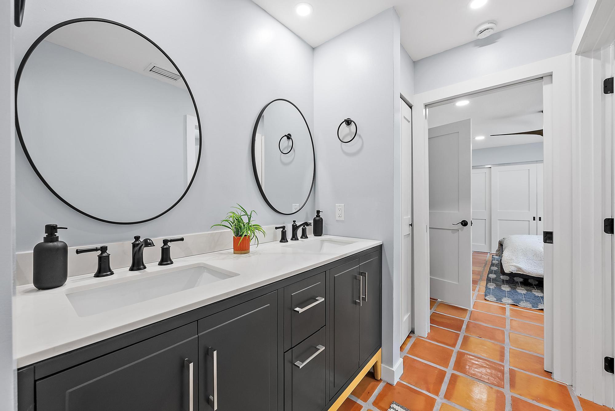 JUNO ISLES 1 - Residential