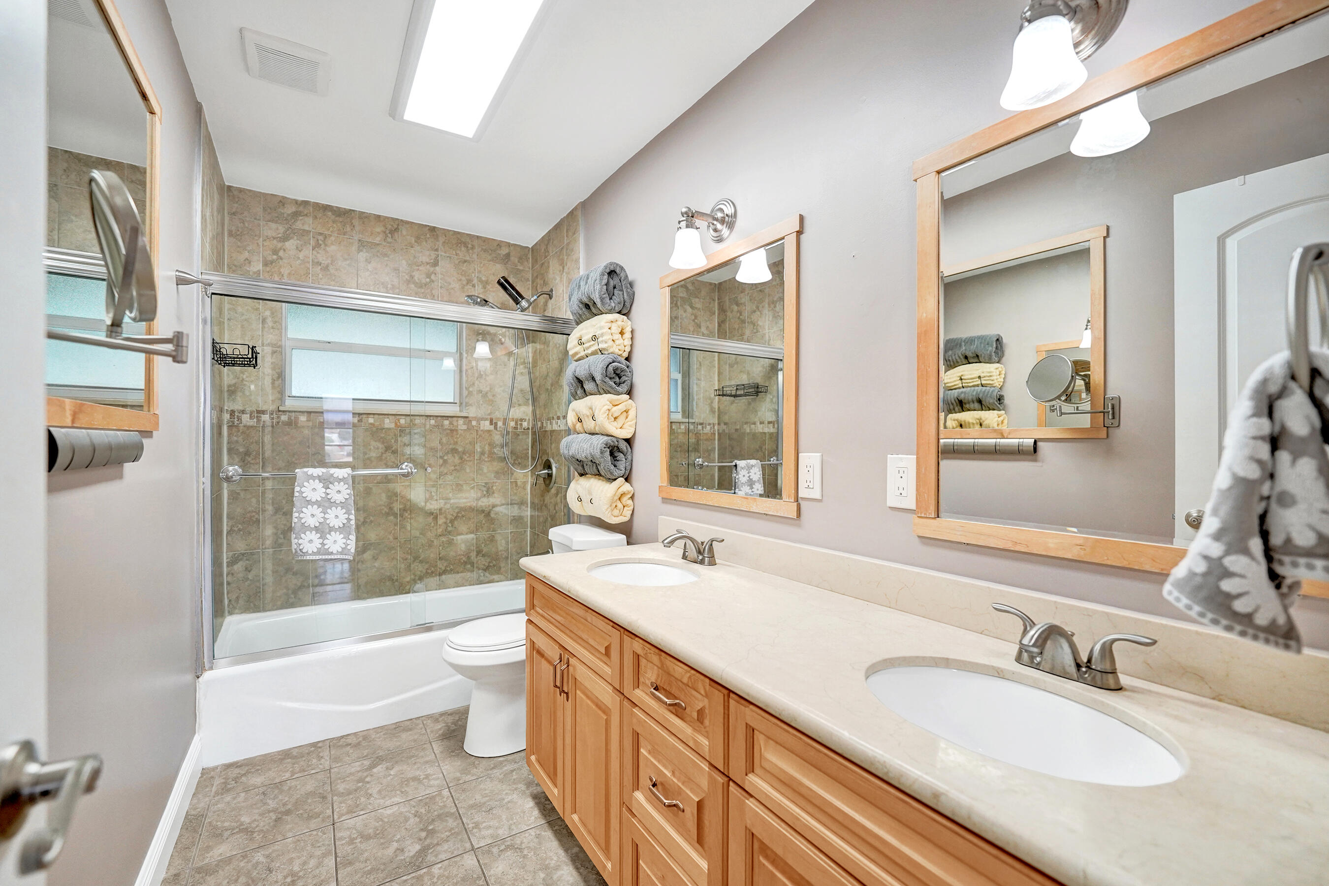 LAKEVIEW HEIGHTS ADD - Residential