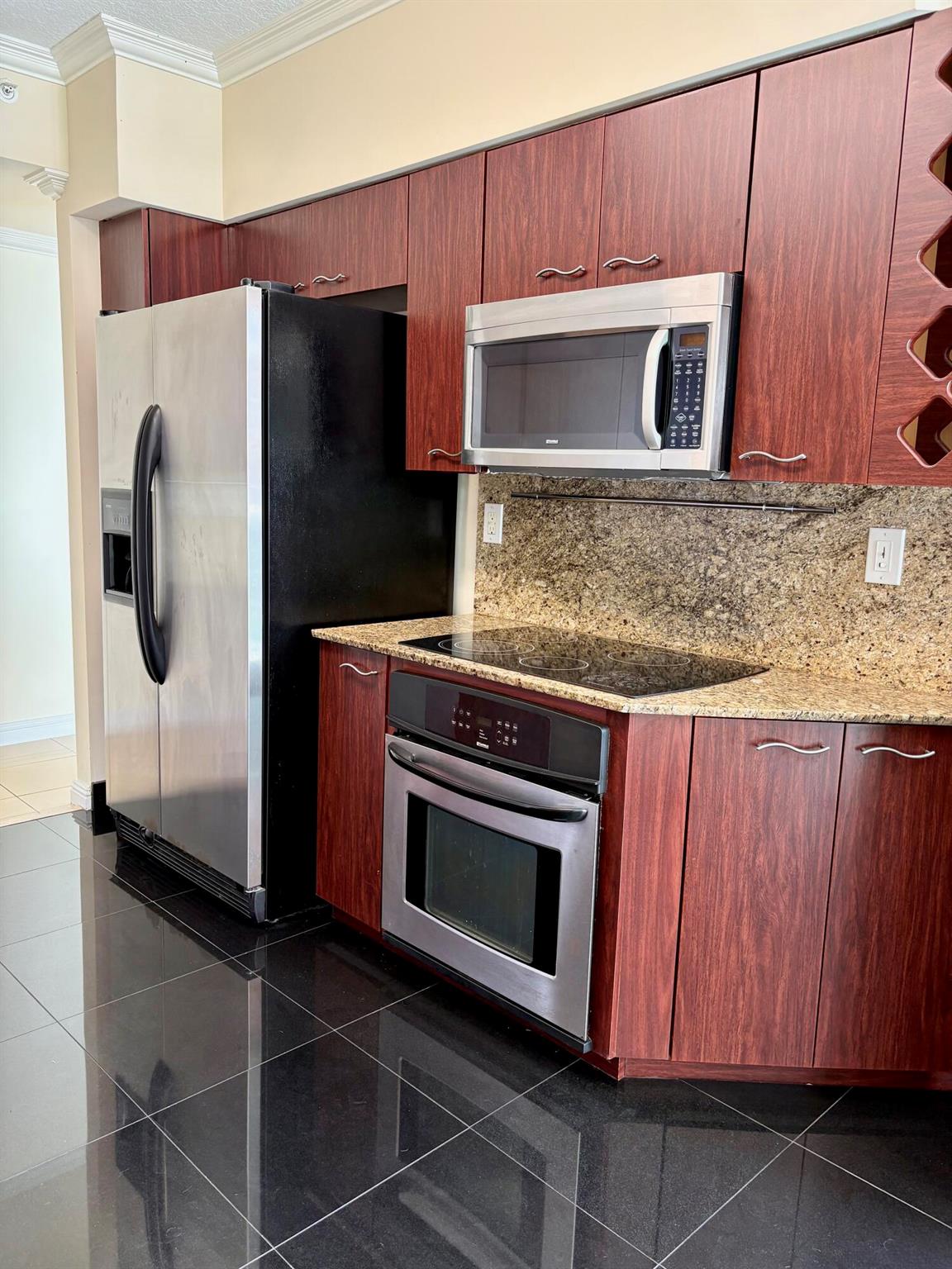 100 HIDDEN BAY CONDO - Residential Lease