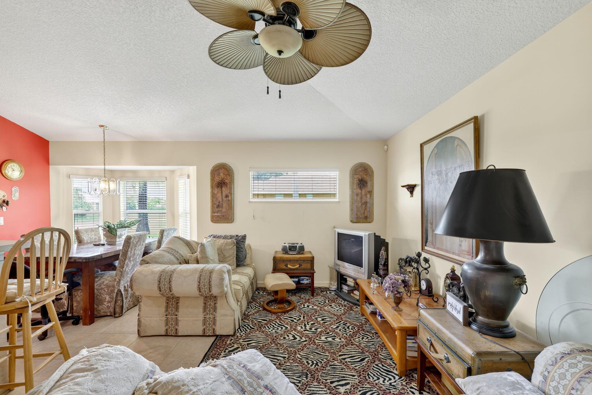 PORT ST LUCIE SECTION 37 - Residential