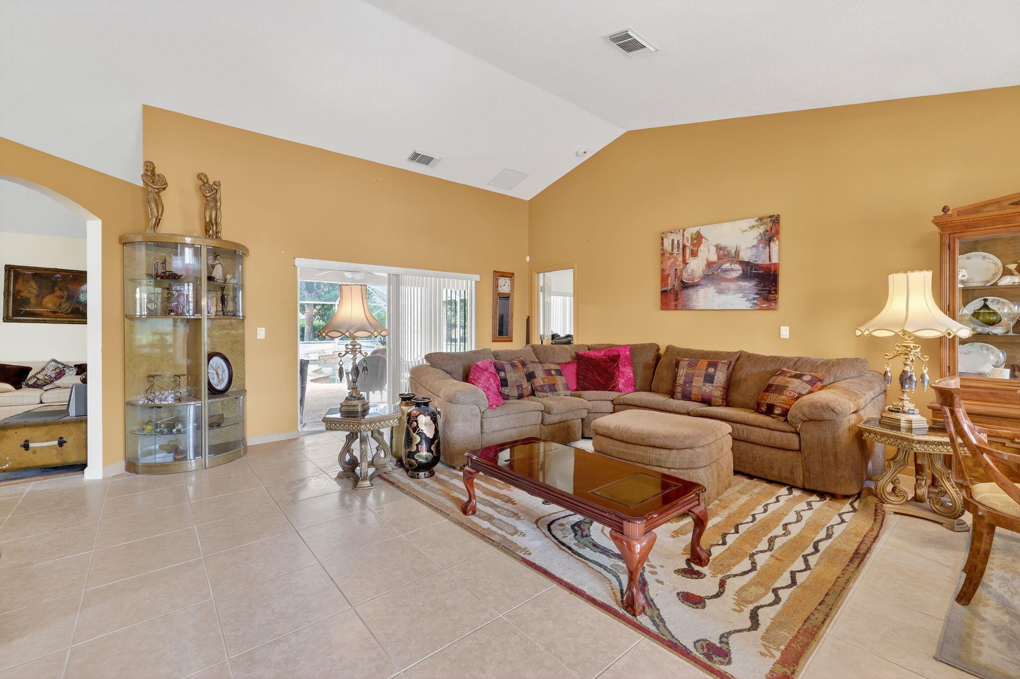 PORT ST LUCIE SECTION 37 - Residential