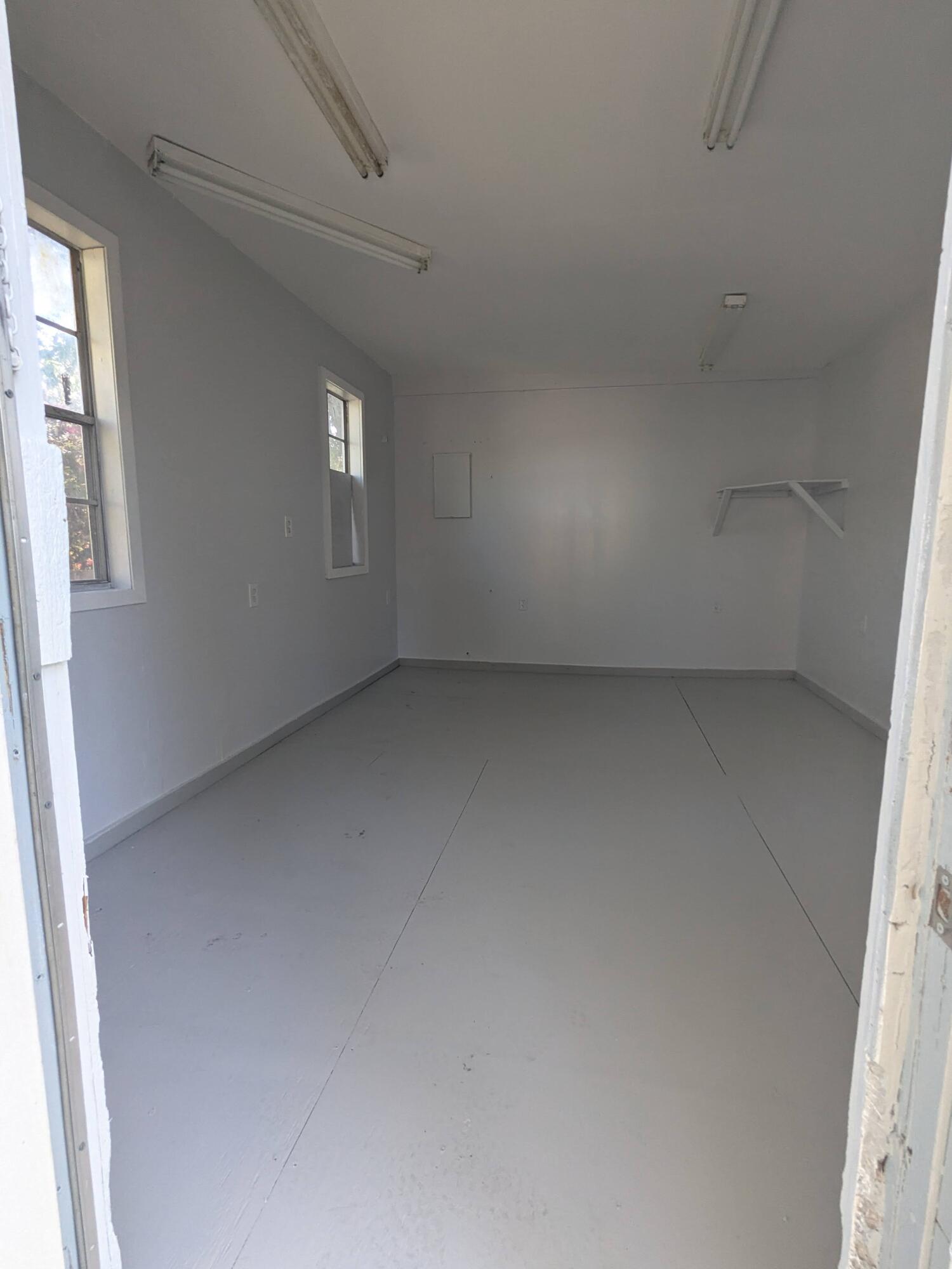 LAKE ECHO - Residential Lease