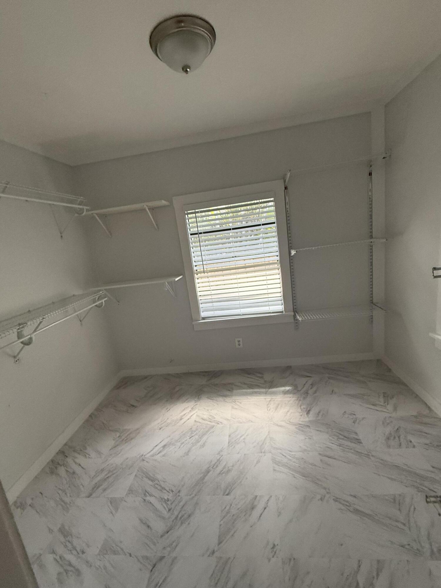 LAKE ECHO - Residential Lease