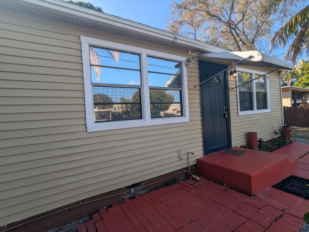 Photo of 3611 Elizabeth St, Palm Springs, FL 33461 (MLS # B26000372)