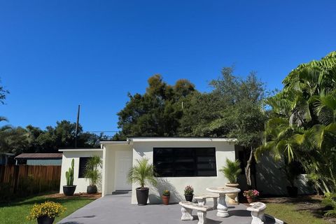 1109 NW 15th Ave Fort Lauderdale FL 33311