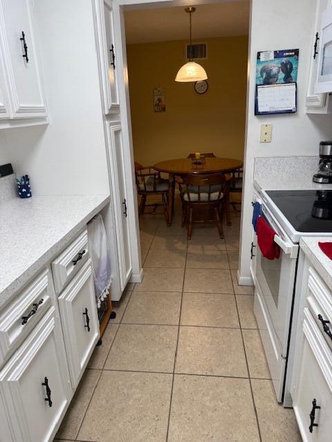 Fort Pierce, Florida 34982, United States, 1 Bedroom Bedrooms, ,1 BathroomBathrooms,Residential,Active,209568