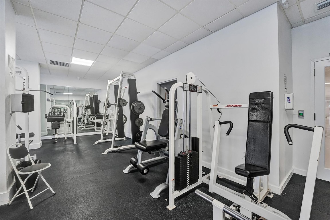 PARKER TOWERS - Residential