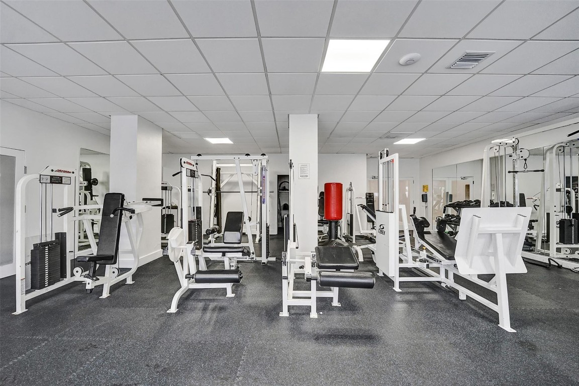 PARKER TOWERS - Residential