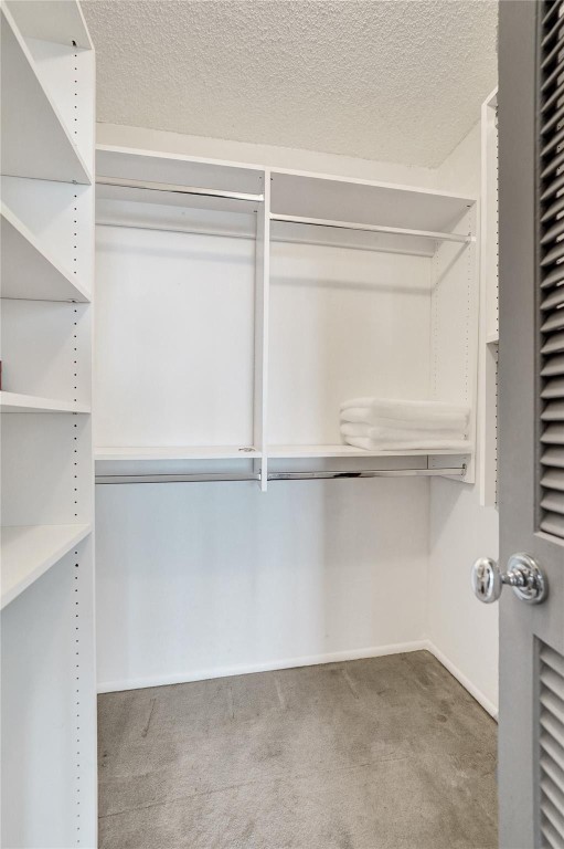 PARKER TOWERS - Residential