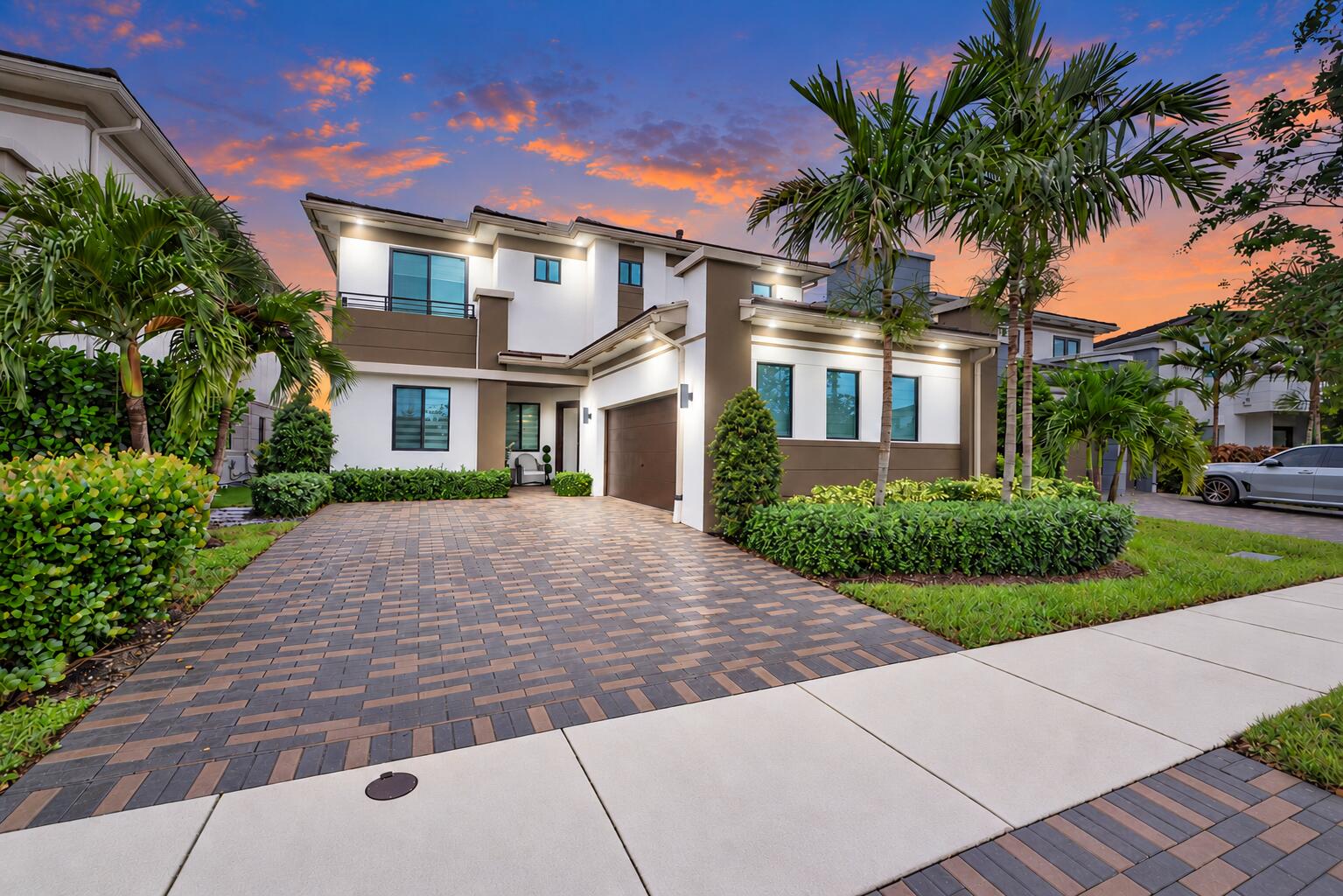 10733 AQUA Court
