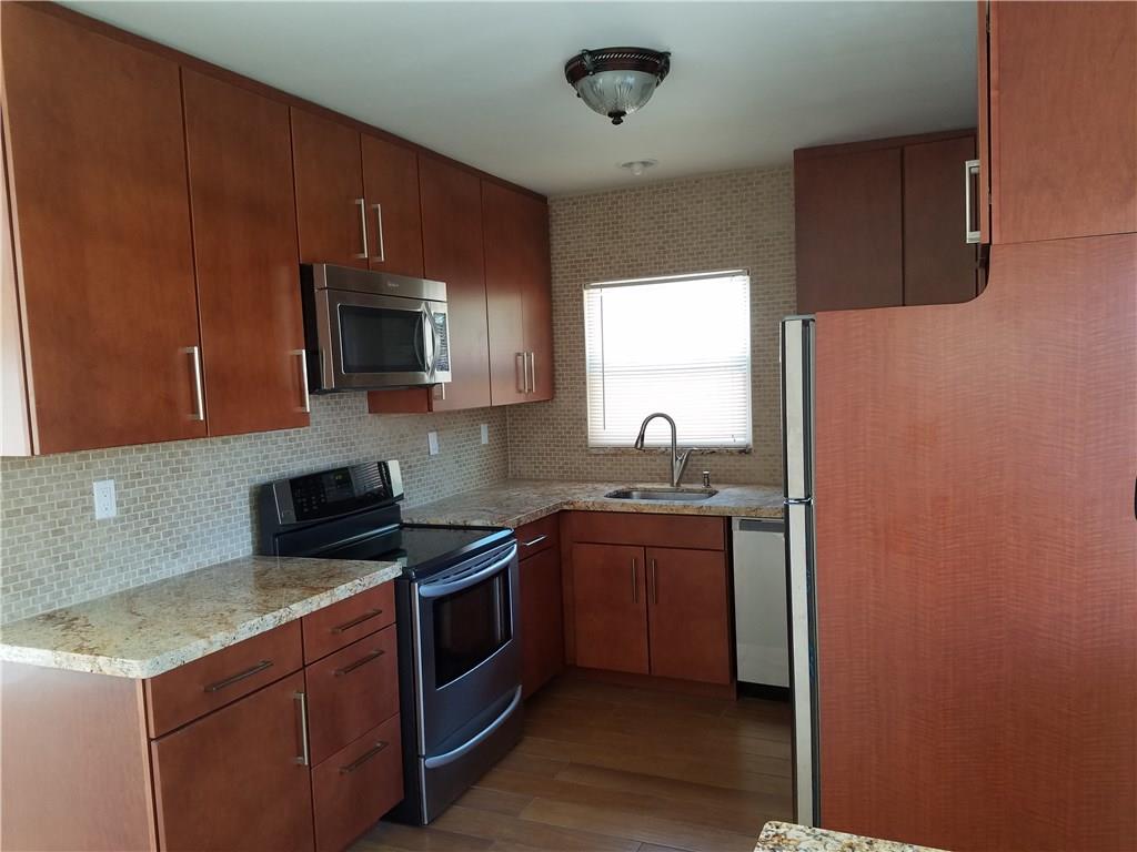 Collier Estates 1st Add 4 - Residential Lease