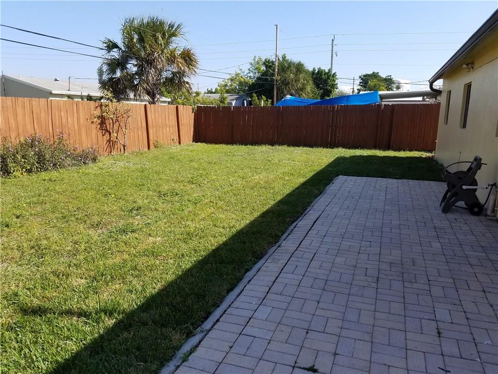 Collier Estates 1st Add 4 - Residential Lease