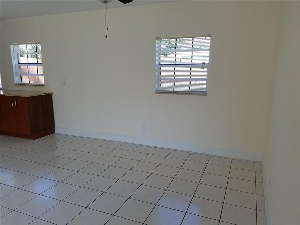 Collier Estates 1st Add 4 - Residential Lease