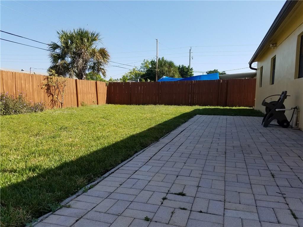 Collier Estates 1st Add 4 - Residential Lease