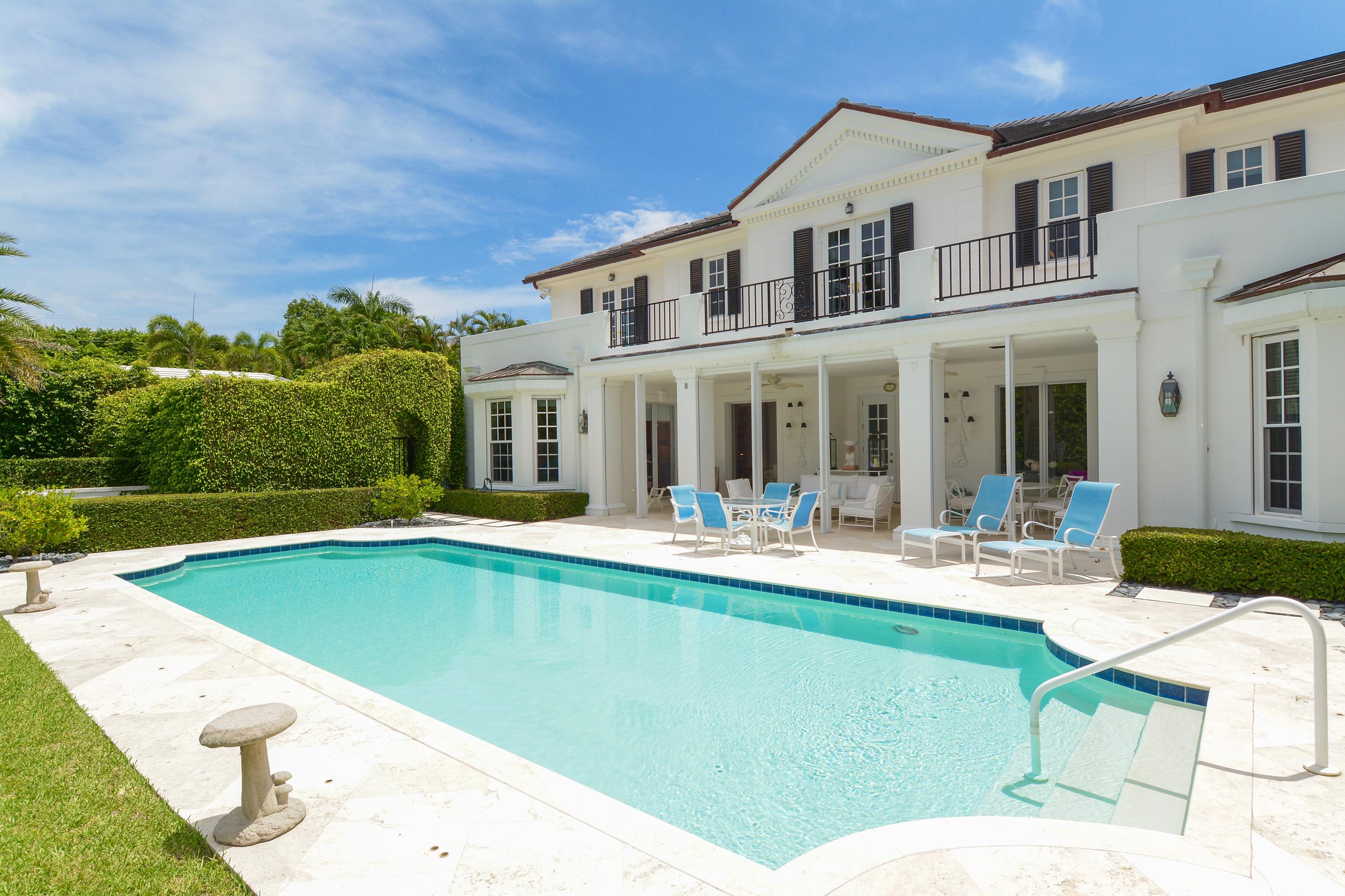 JAMAICA LANE IN - Residential