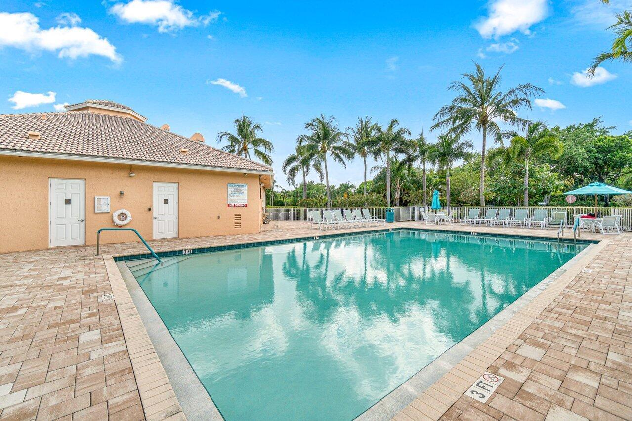 CORAL TRACE - Residential Lease